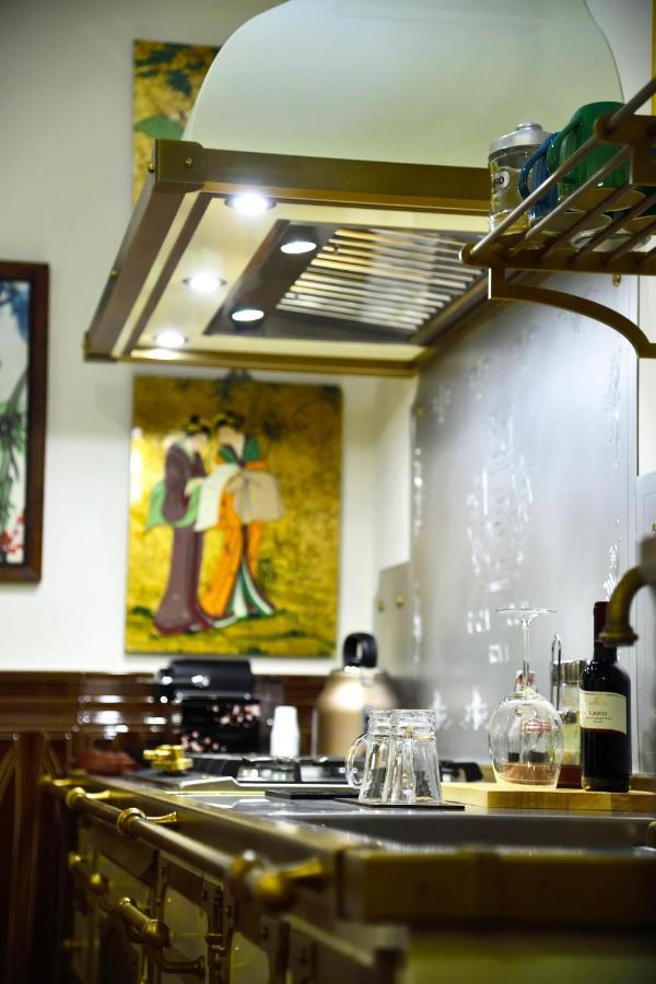 Отель Regal House Roma Navigatori 23 Экстерьер фото